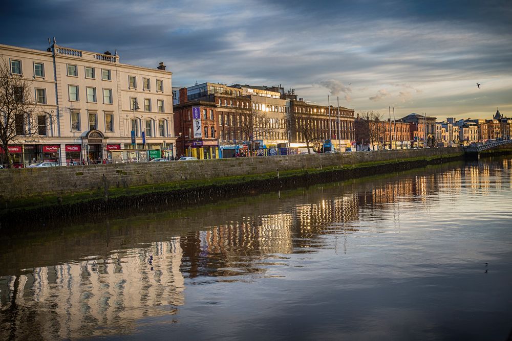 Abends am Liffey