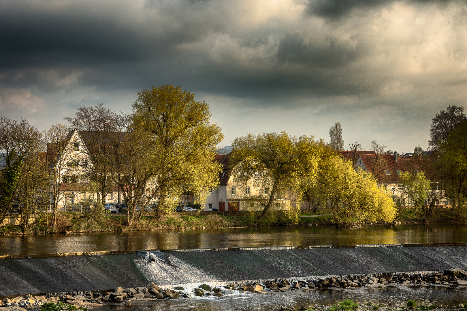 abends am Neckar