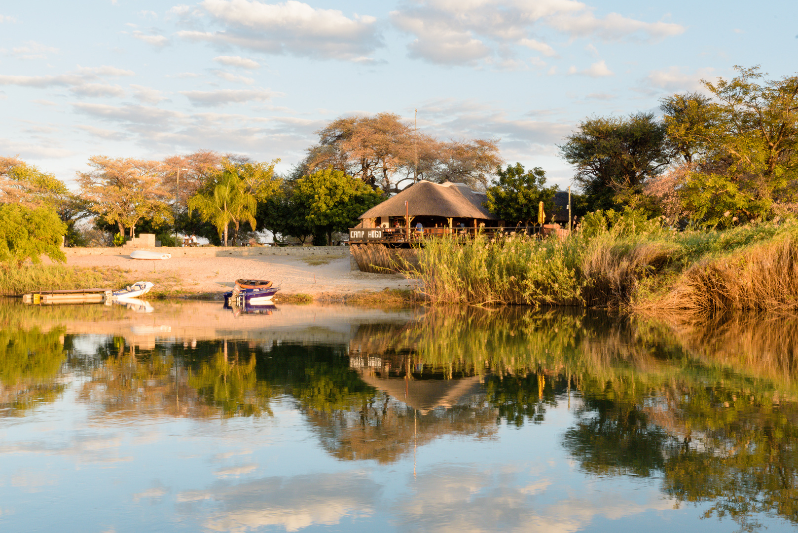 Abends am Okavango