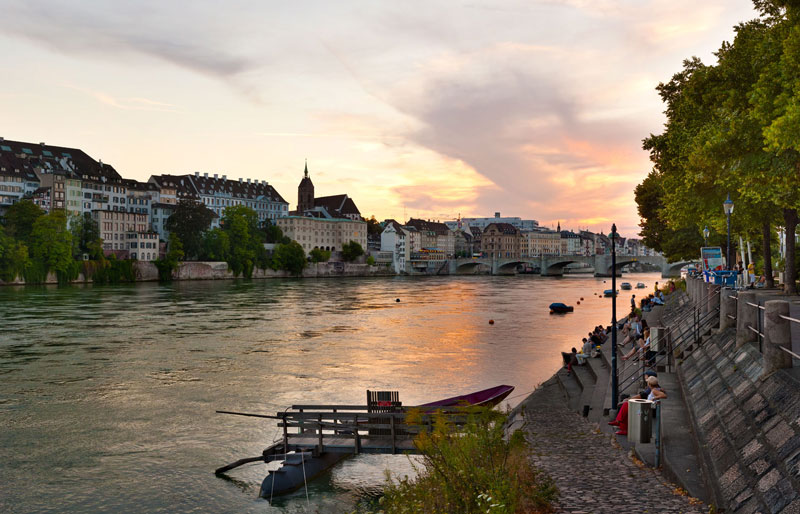 abends am Rhein