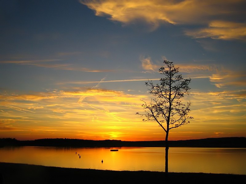 Abends am See