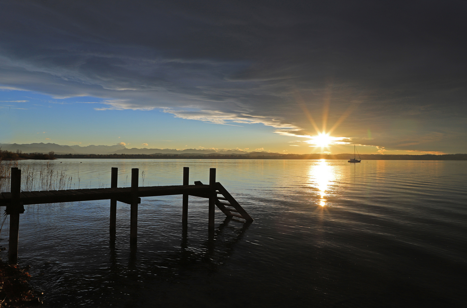 Abends am See