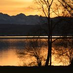 Abends am See