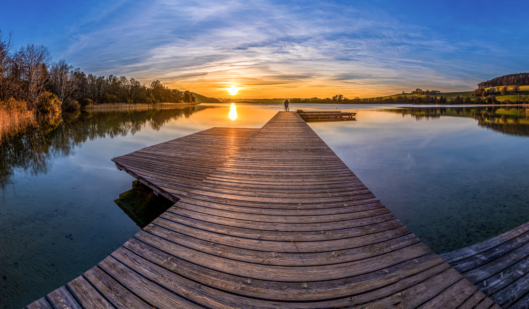 Abends am See