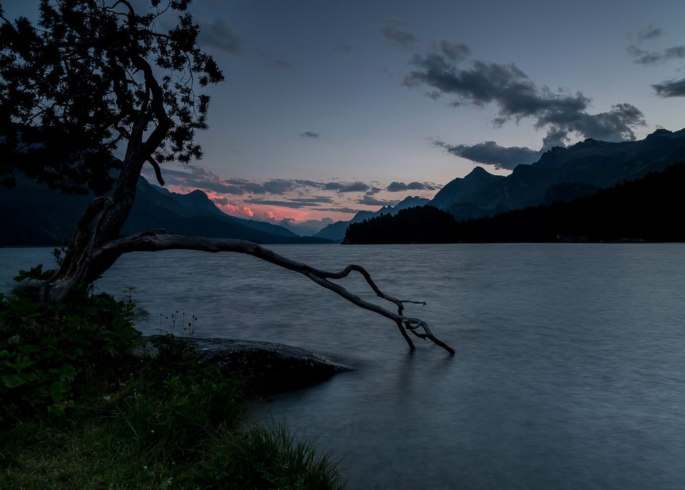 Abends am See