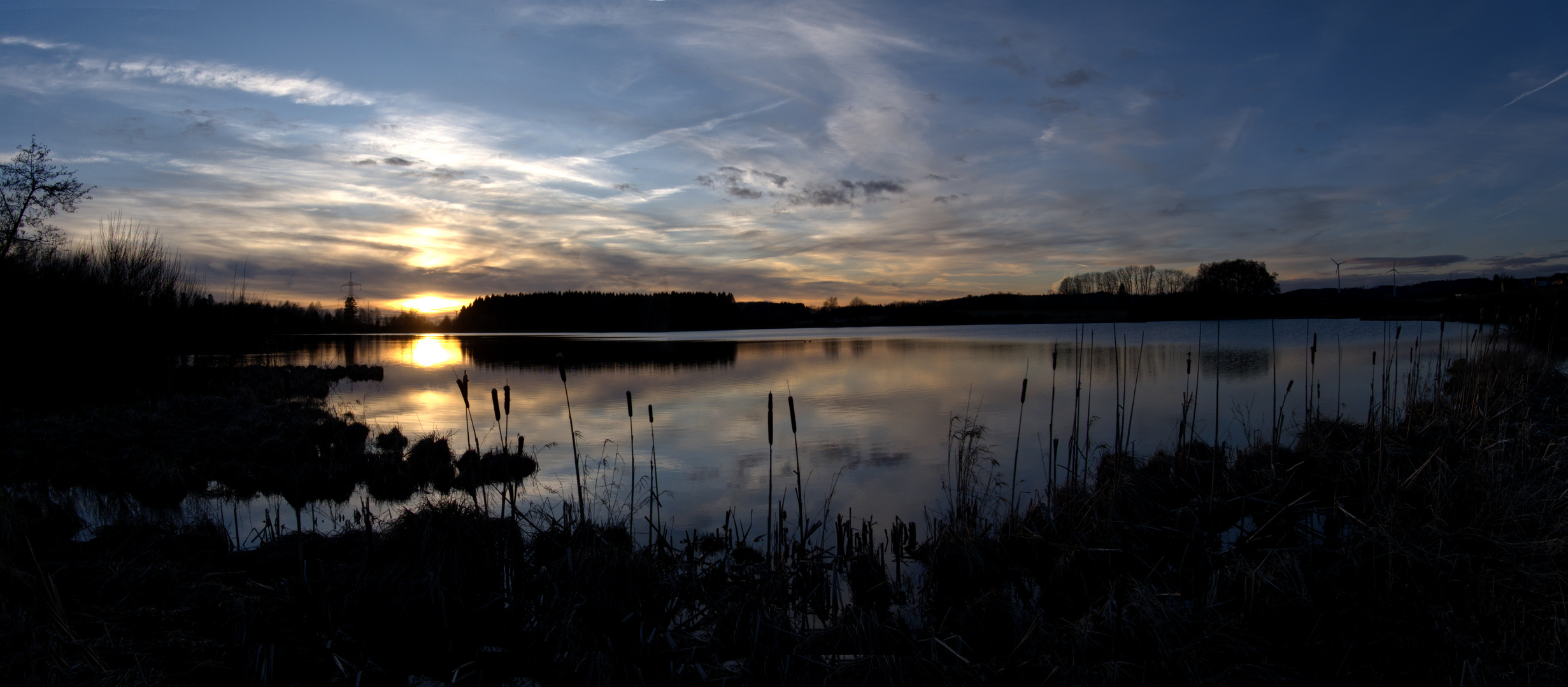 Abends am See