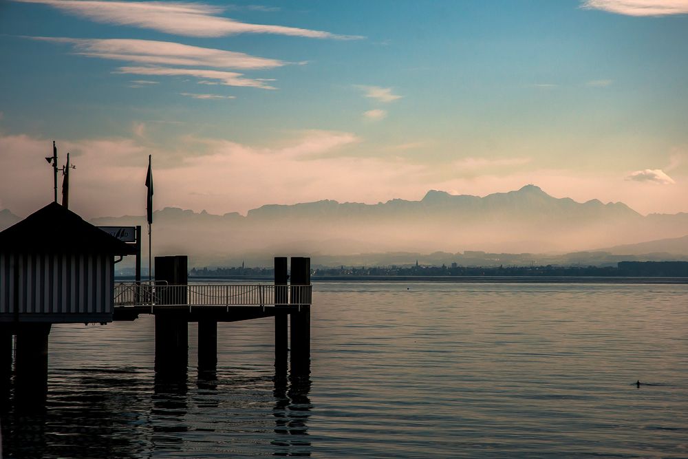 Abends am See