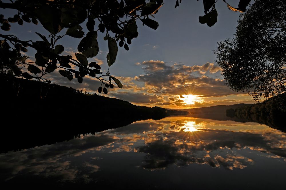 Abends am See