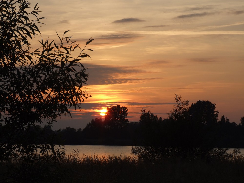 Abends am See