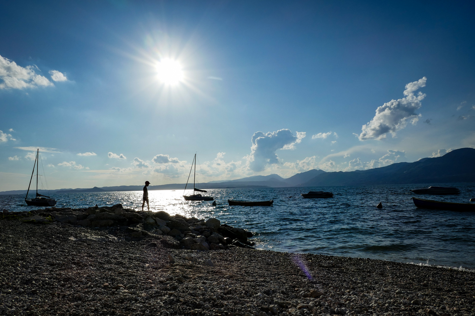 Abends am See