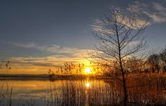 Abends am See