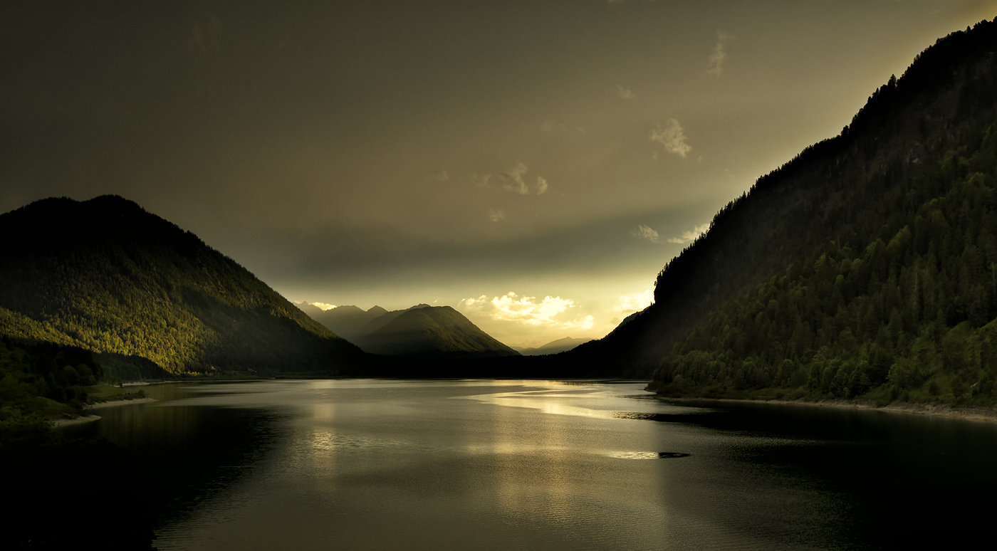 Abends am Sylvensteinspeicher