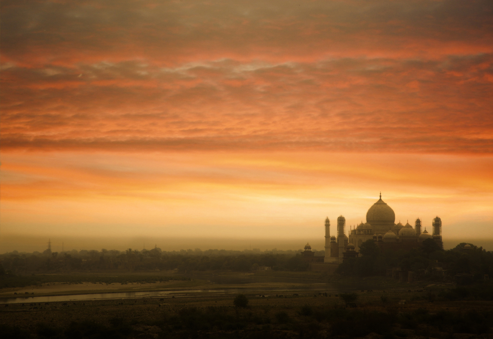 Abends am Taj Mahal