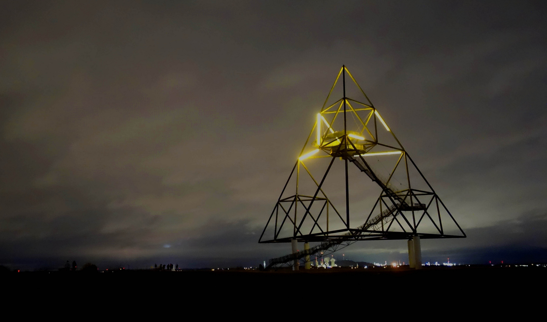 Abends am Tetraeder...