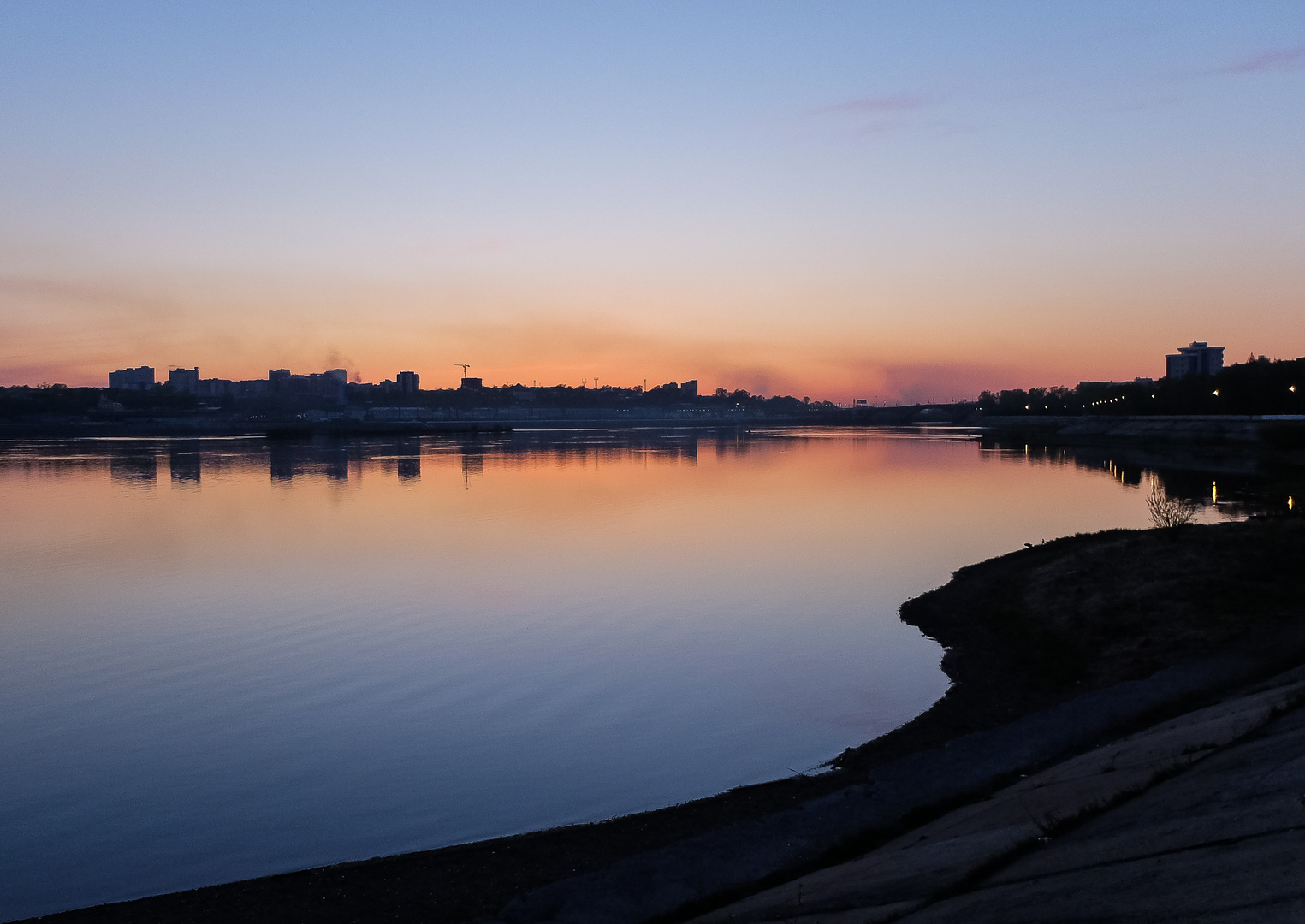 Abends am Ufer der Angara