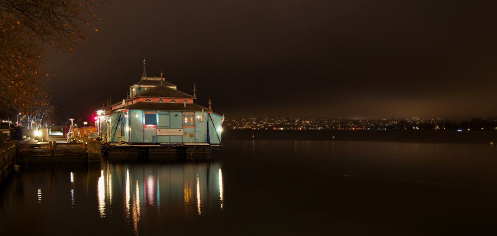 abends am Zürichsee