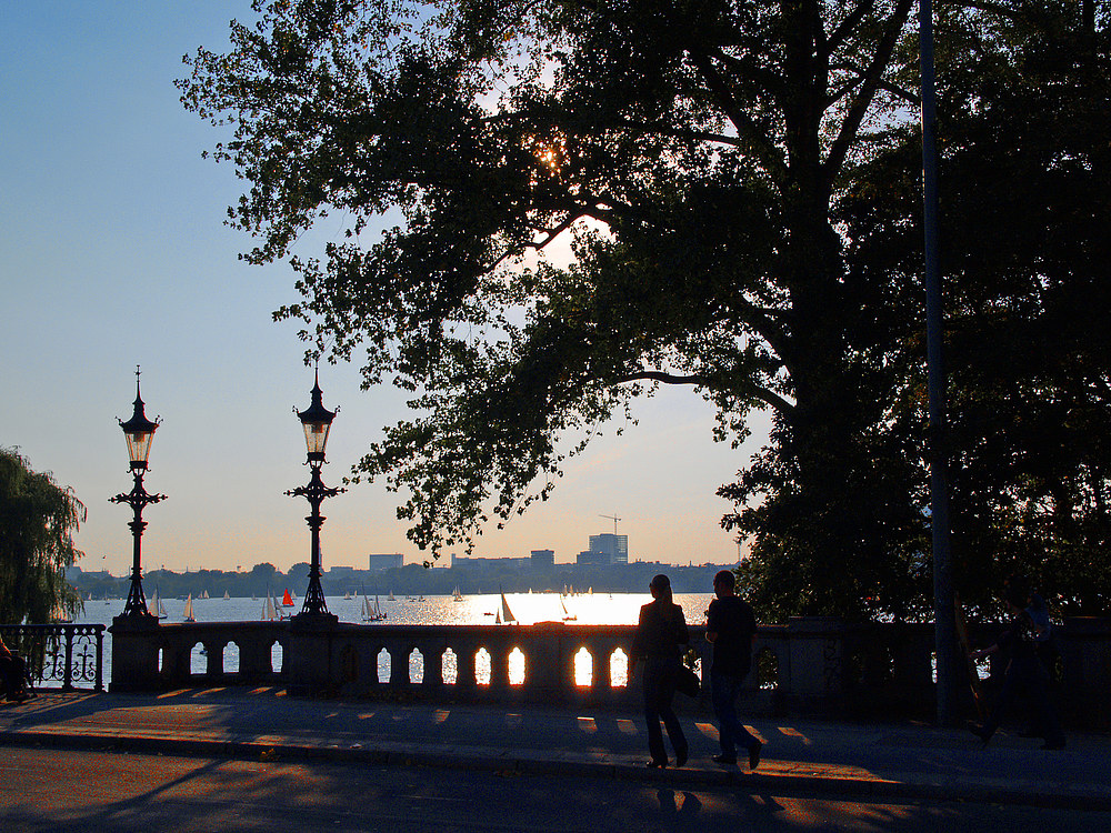 Abends an der Alster (dranrumgefummelt)