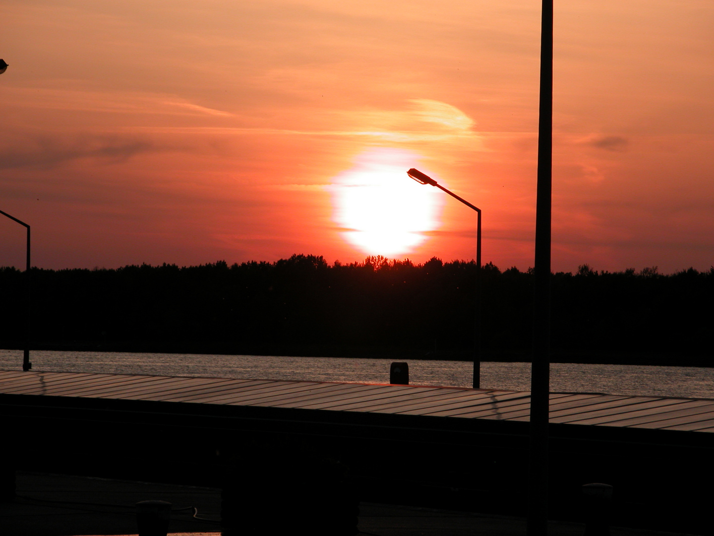 Abends an der Donau