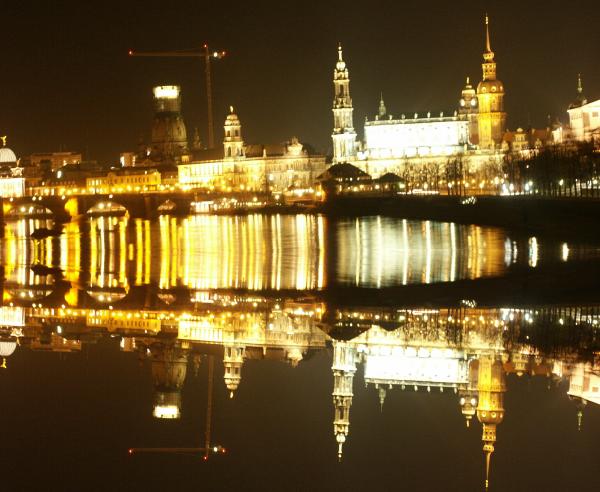 Abends an der Elbe