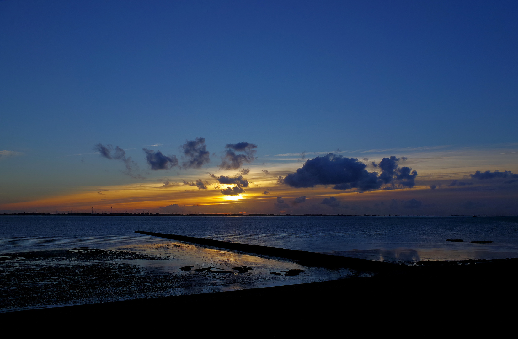 abends an der Elbe