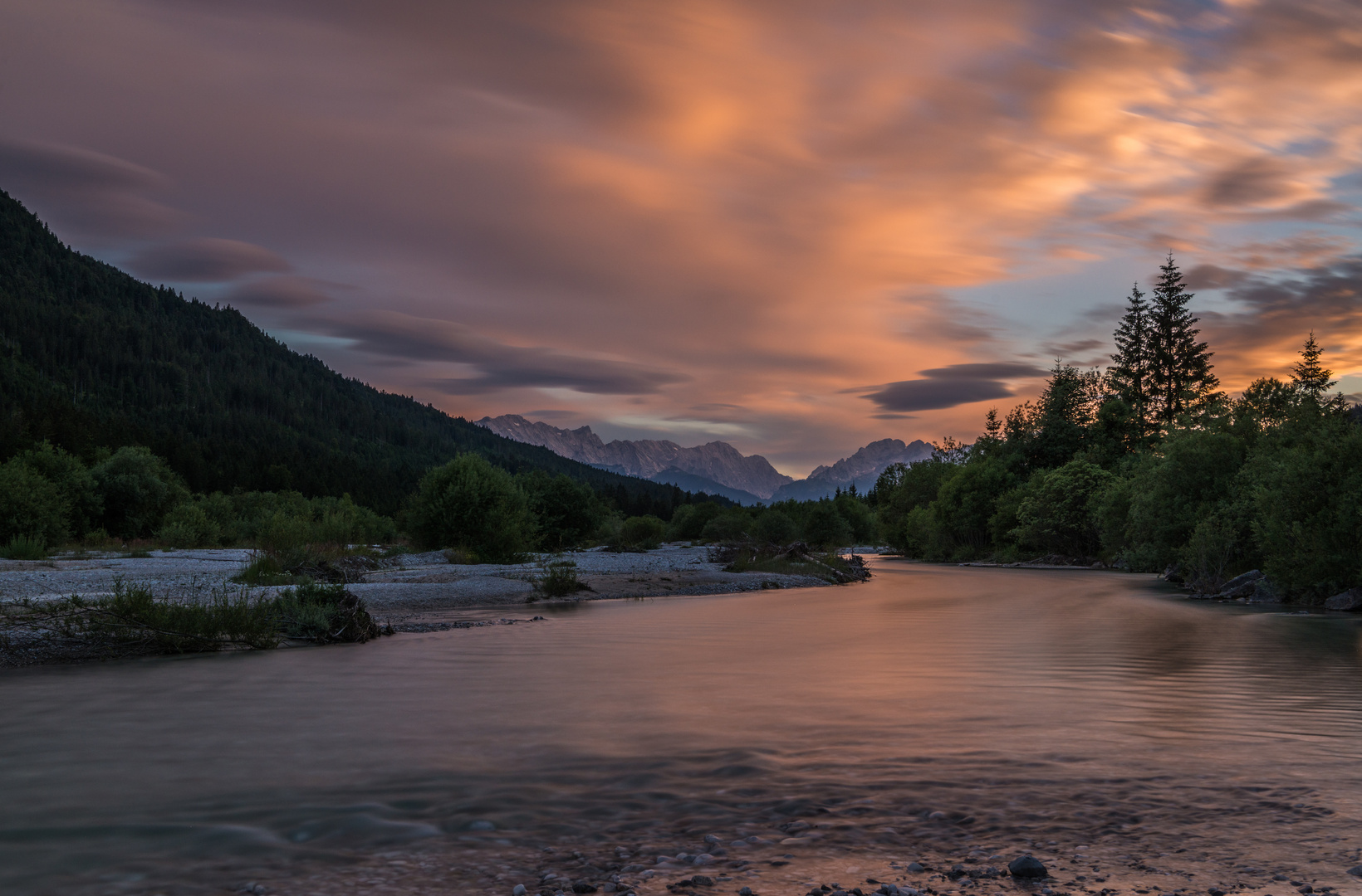 Abends an der Isar