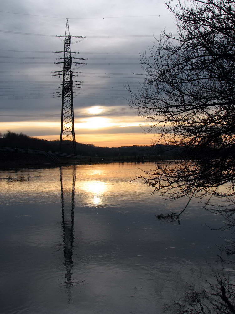 Abends an der Ruhr