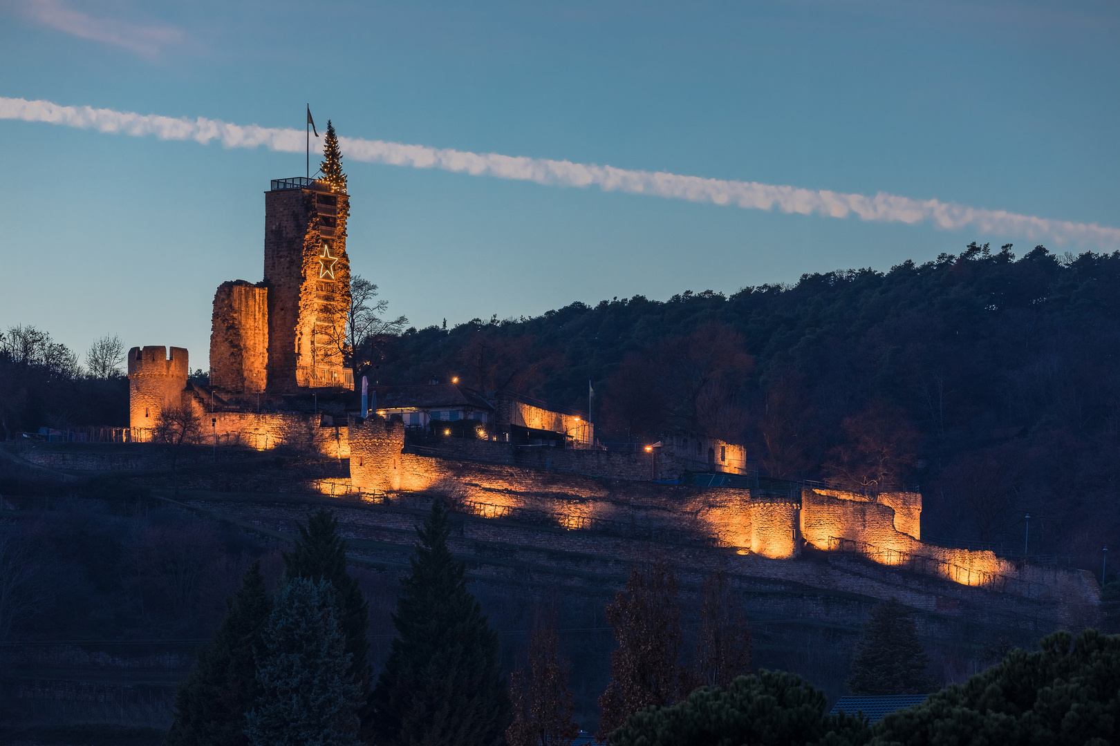 Abends an der Wachtenburg