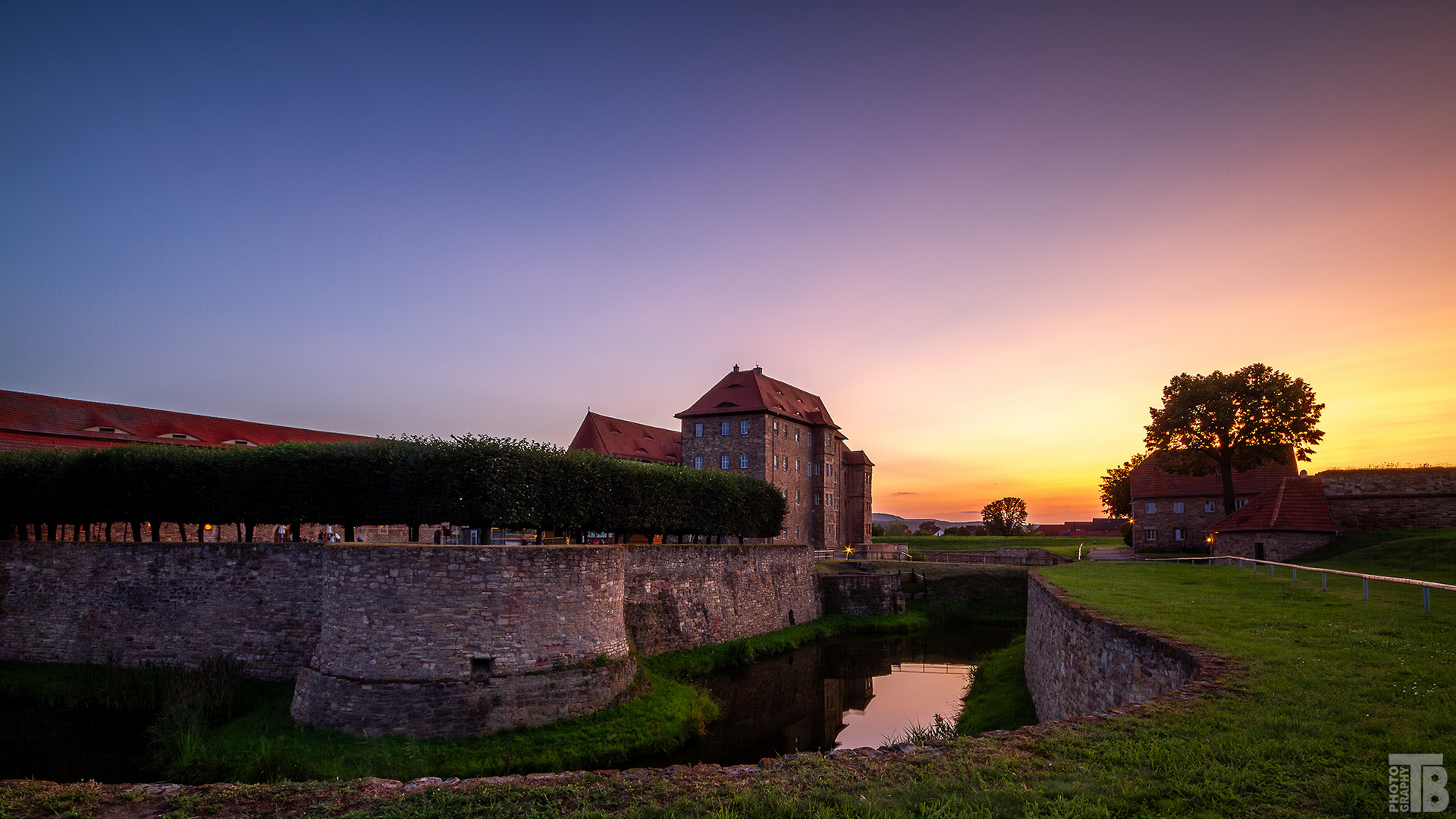 Abends an der Wasserburg Heldrungen