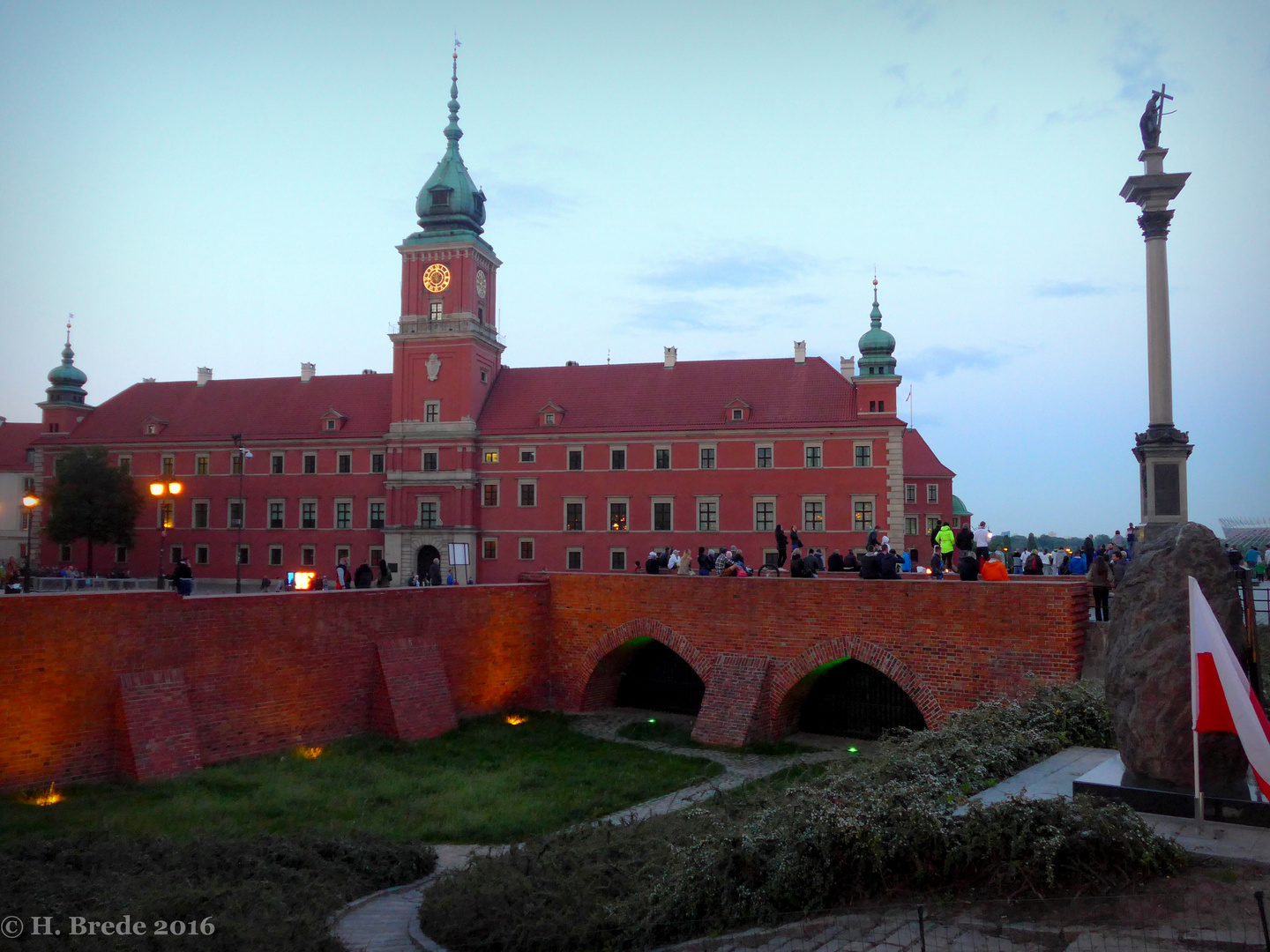 Abends auf dem Schlossplatz in Warschau 1