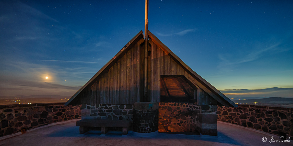 Abends auf dem Turm