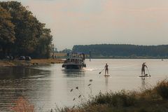 abends auf dem Wasser