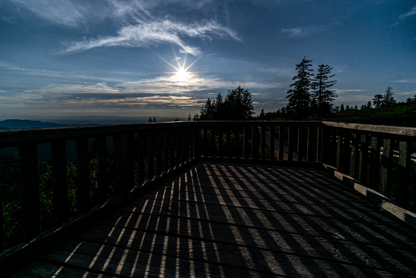 Abends auf der Aussichtsplattform  