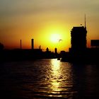 abends auf der Oberbaumbrücke