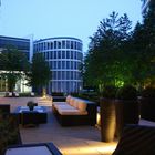 Abends auf der "Paparazzi Terrasse" im Innenhof des Radisson Blu Hotel Cologne