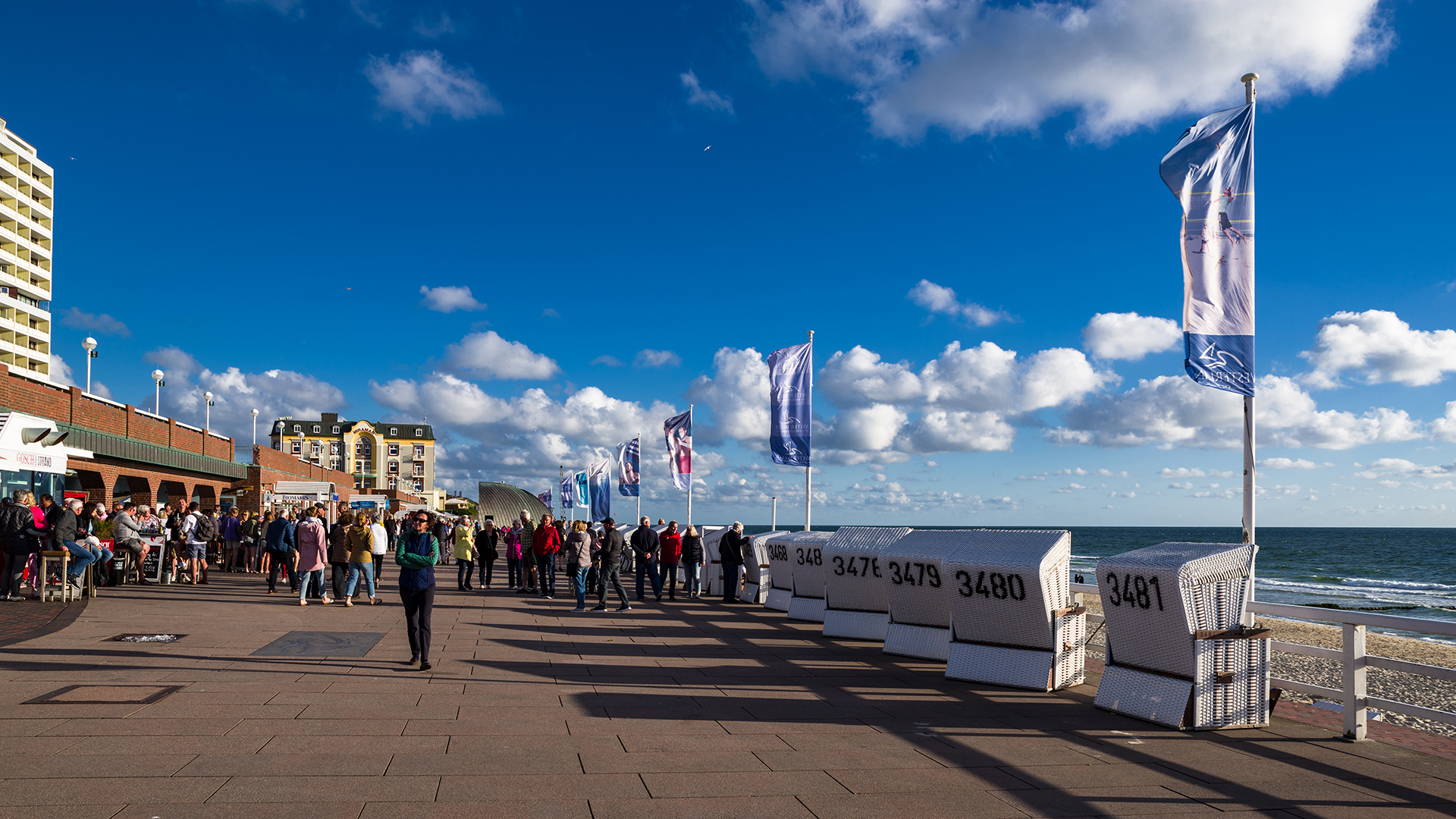 Abends auf der Promenade in Westerland