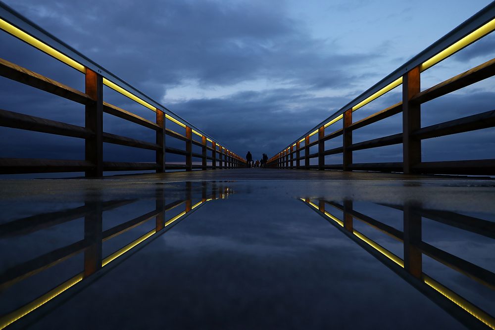 Abends auf der Seebrücke Ahlbeck...