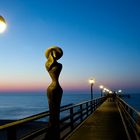 abends auf der Seebrücke in Zingst