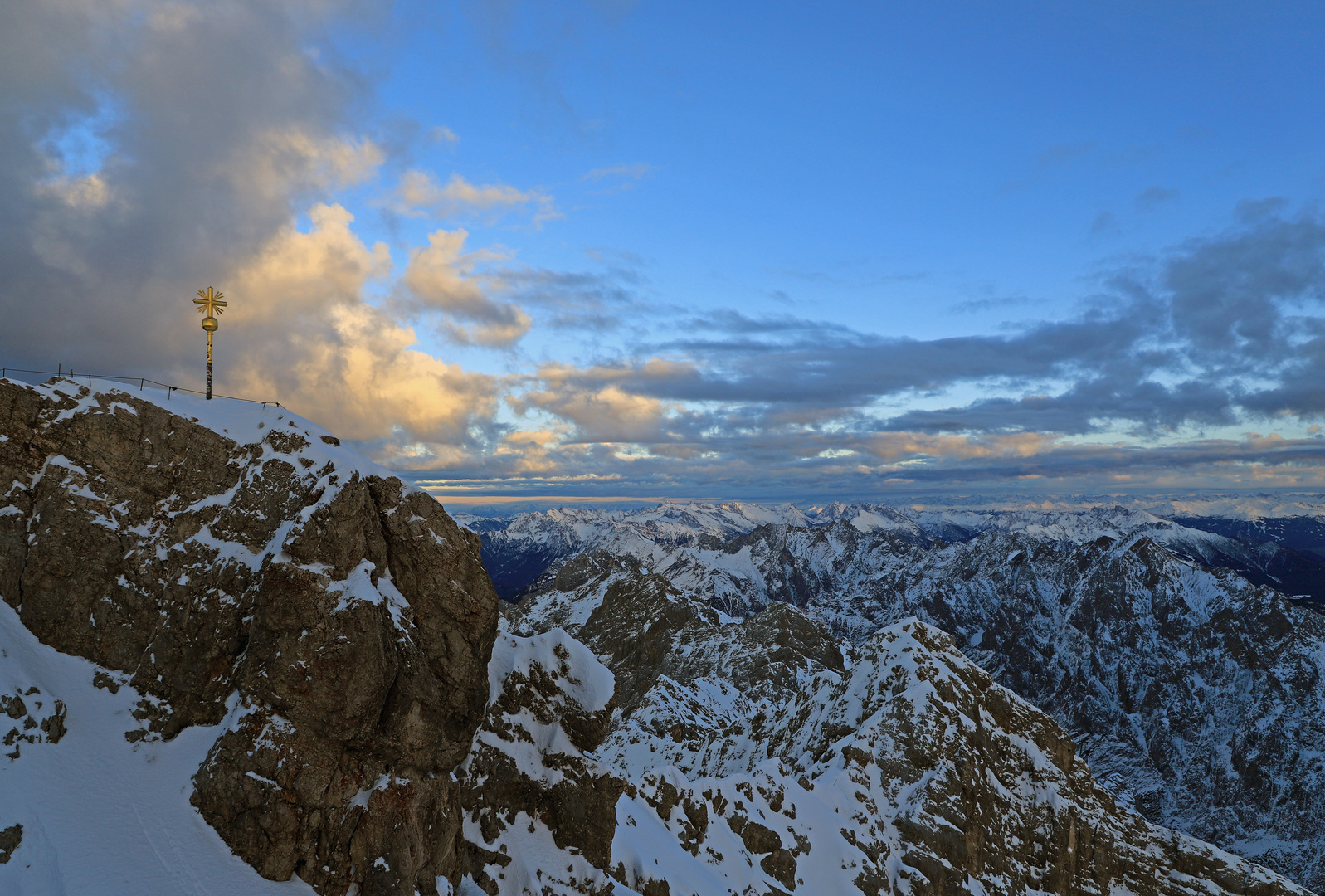 Abends auf der Zugspitze