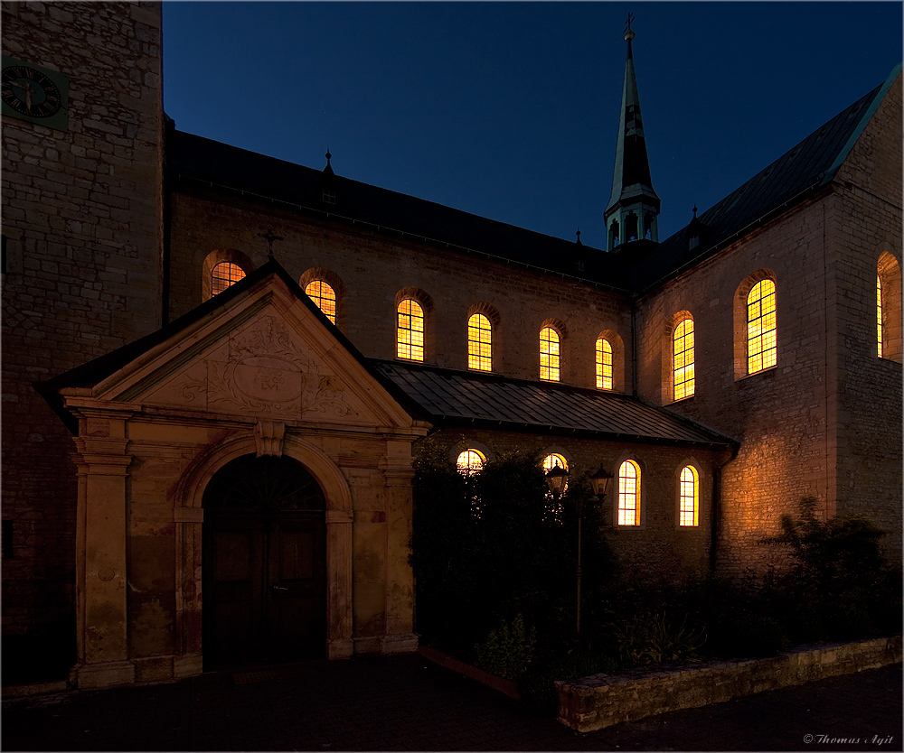 Abends halb 10 in Deutschland...