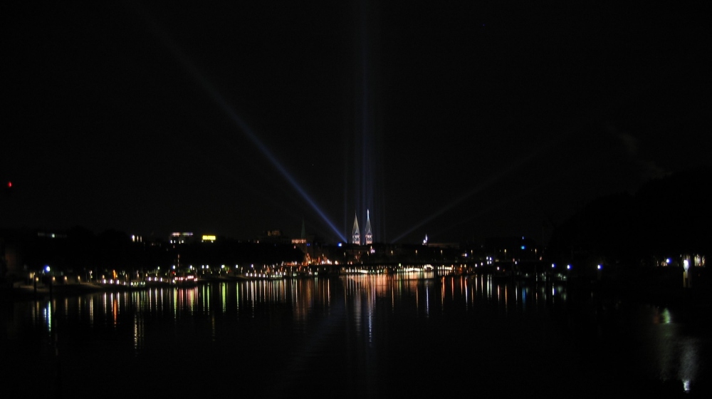 Abends halb Zehn in Deutschland