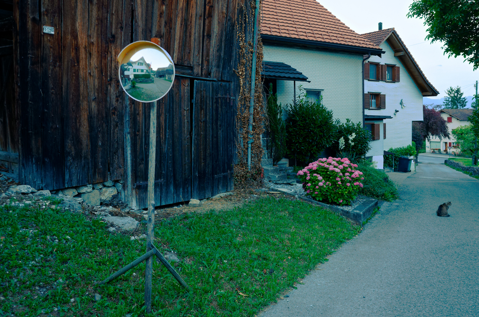 abends im Dorf 