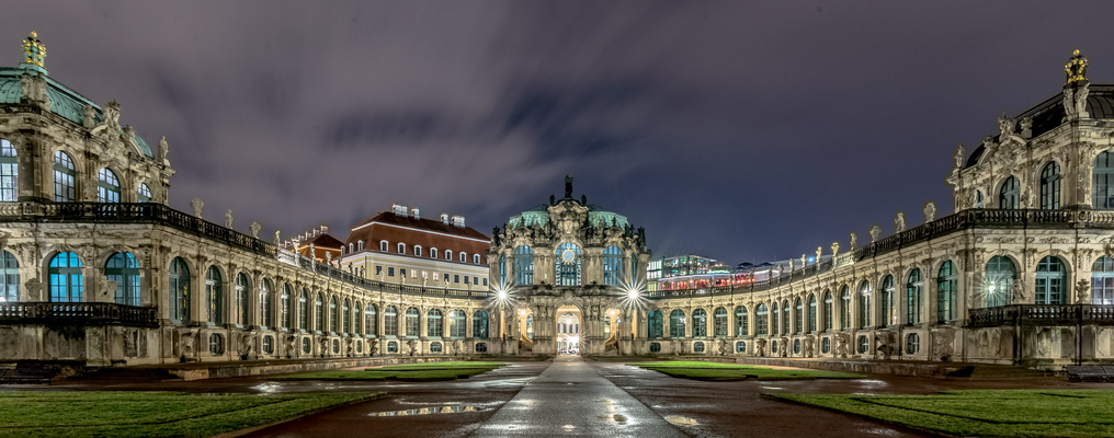 ***      abends im dresdner zwinger ........      ***