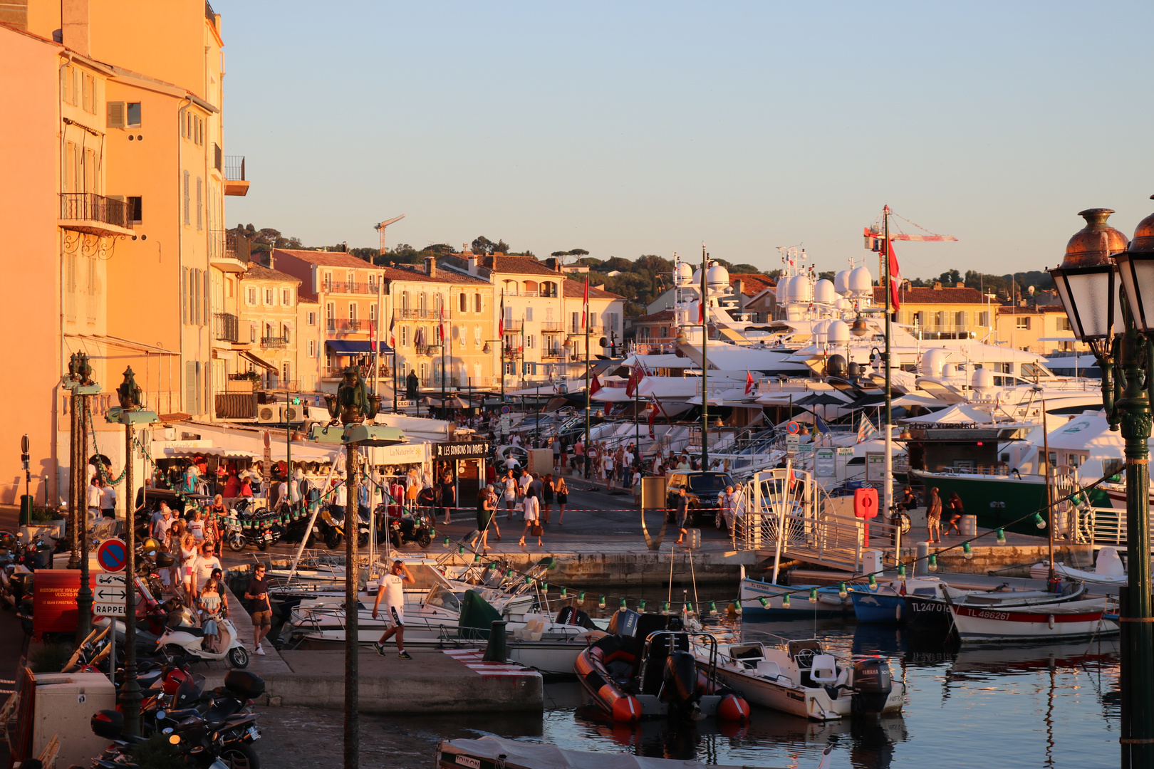 Abends im Hafen von St. Tropez