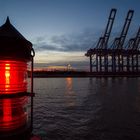 abends im Hamburger Hafen