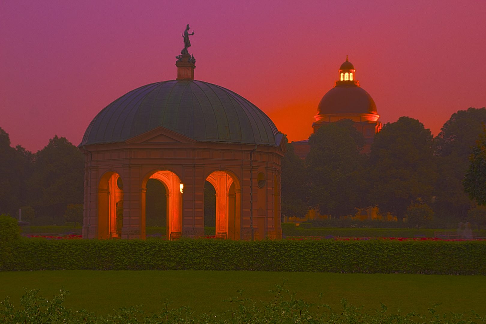 Abends im Hofgarten