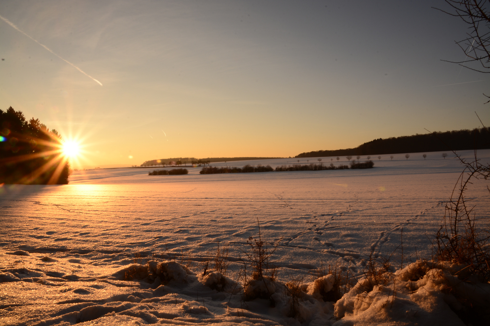 Abends im Schnee in Niederwallmenach