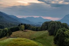 Abends in den Bergen