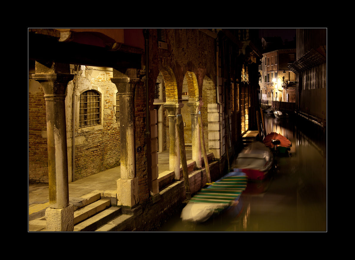 Abends in den Gassen von Venedig II