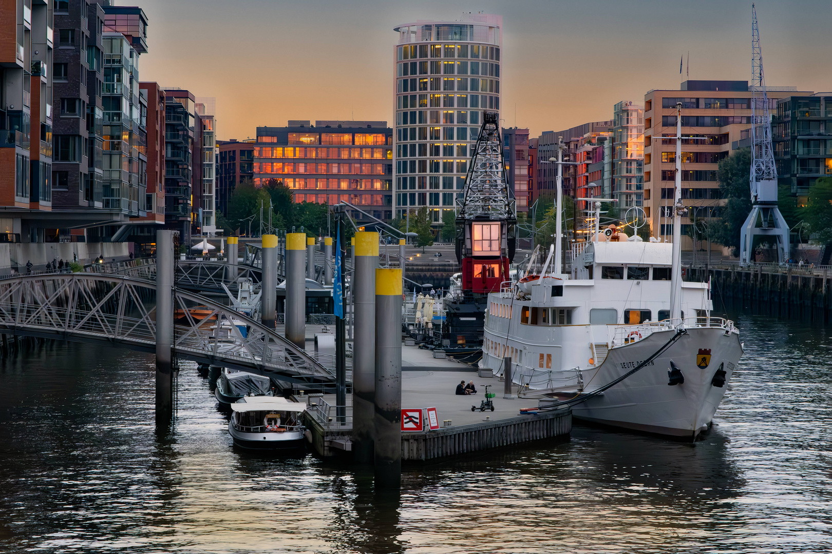 Abends in der Hafencity