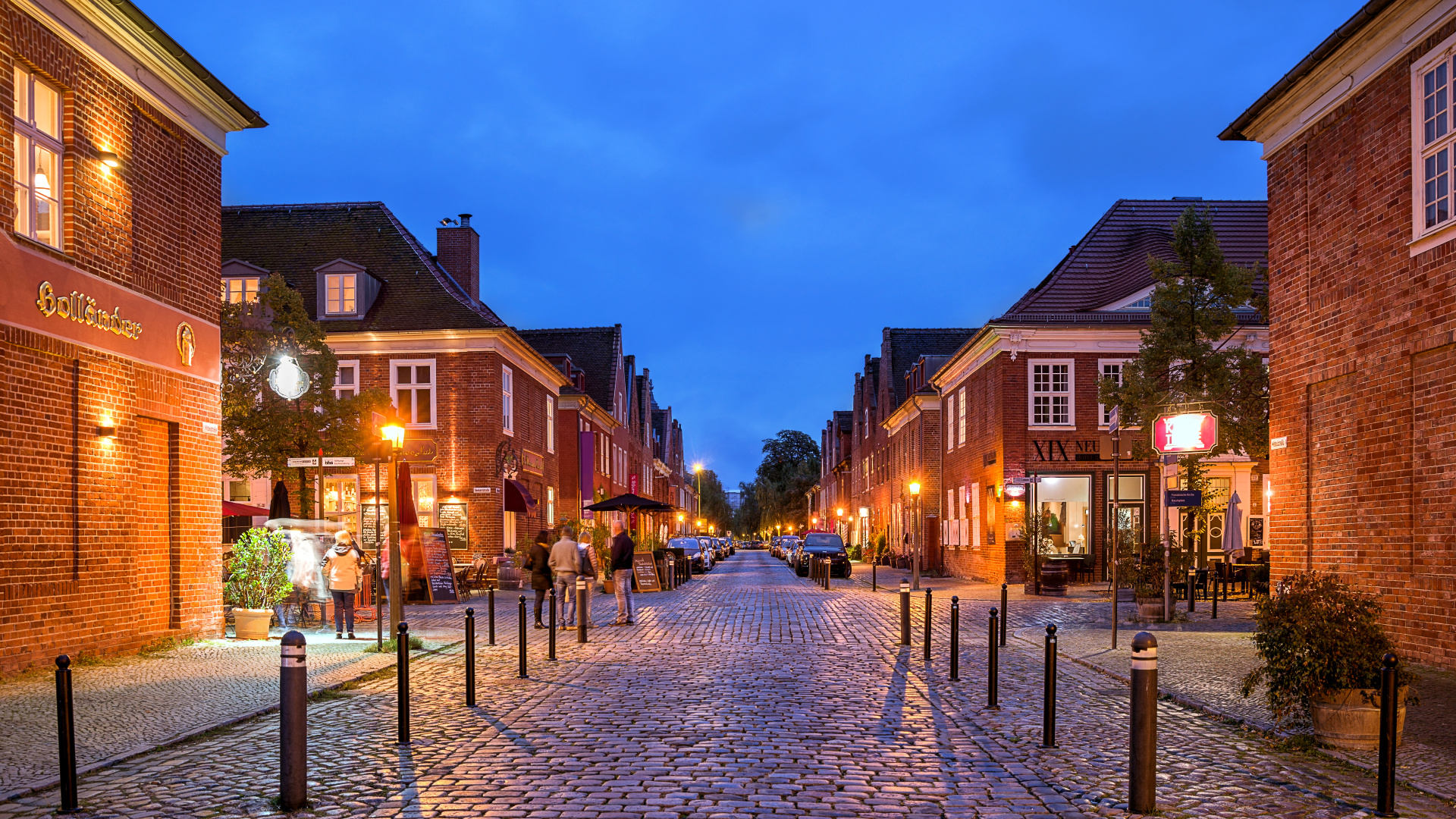 Abends in der Mittelstraße